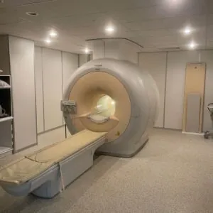 Philips MRI Achieva 1.5T (Warm Magnet)