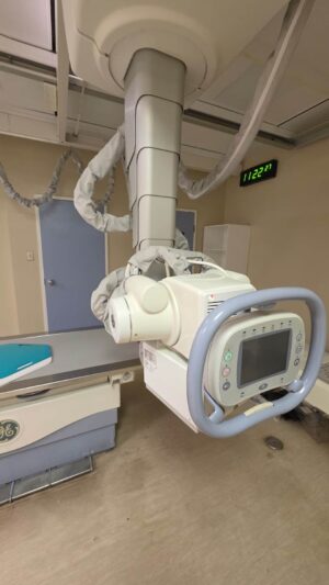 GE Radiology Definium 8000 (Digital)