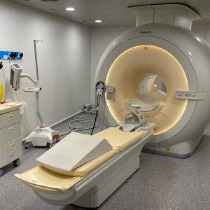 MRI Philips Achieva 3.0T