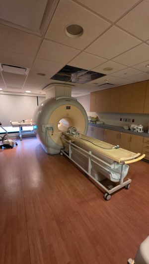 Philips MRI Achieva 3.0T MRI