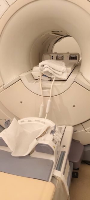 GE Signa HDXT 3.0 T MRI