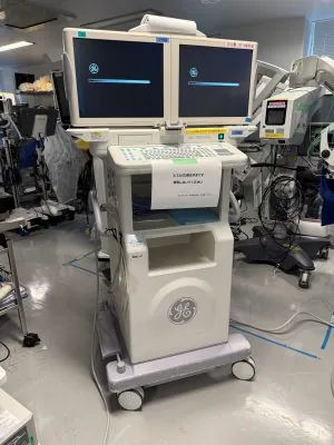 GE OEC 9900 Elite Angio - C Arm