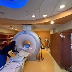 Philips Achieva 3.0T MRI