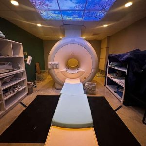 PHILIPS Achieva 1.5 XR MRI