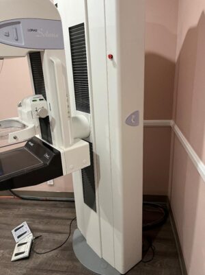 Hologic Mammo Selenia-SN 284 021 05560W Hologic Mammo Selenia-SN 284 021 05560W Mammography