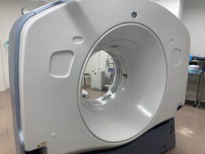GE CT Optima CT660 64Ch 128-Slice, YOM: 2014 GE CT Optima CT660 64Ch 128-Slice, YOM: 2014 CT Scan