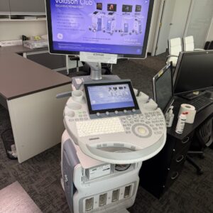 GE Vlouson E8 Ultrasound